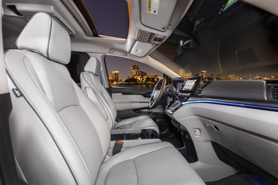 Интерьер Honda Odyssey 2020 года  (NA) (фото 76 из 119)